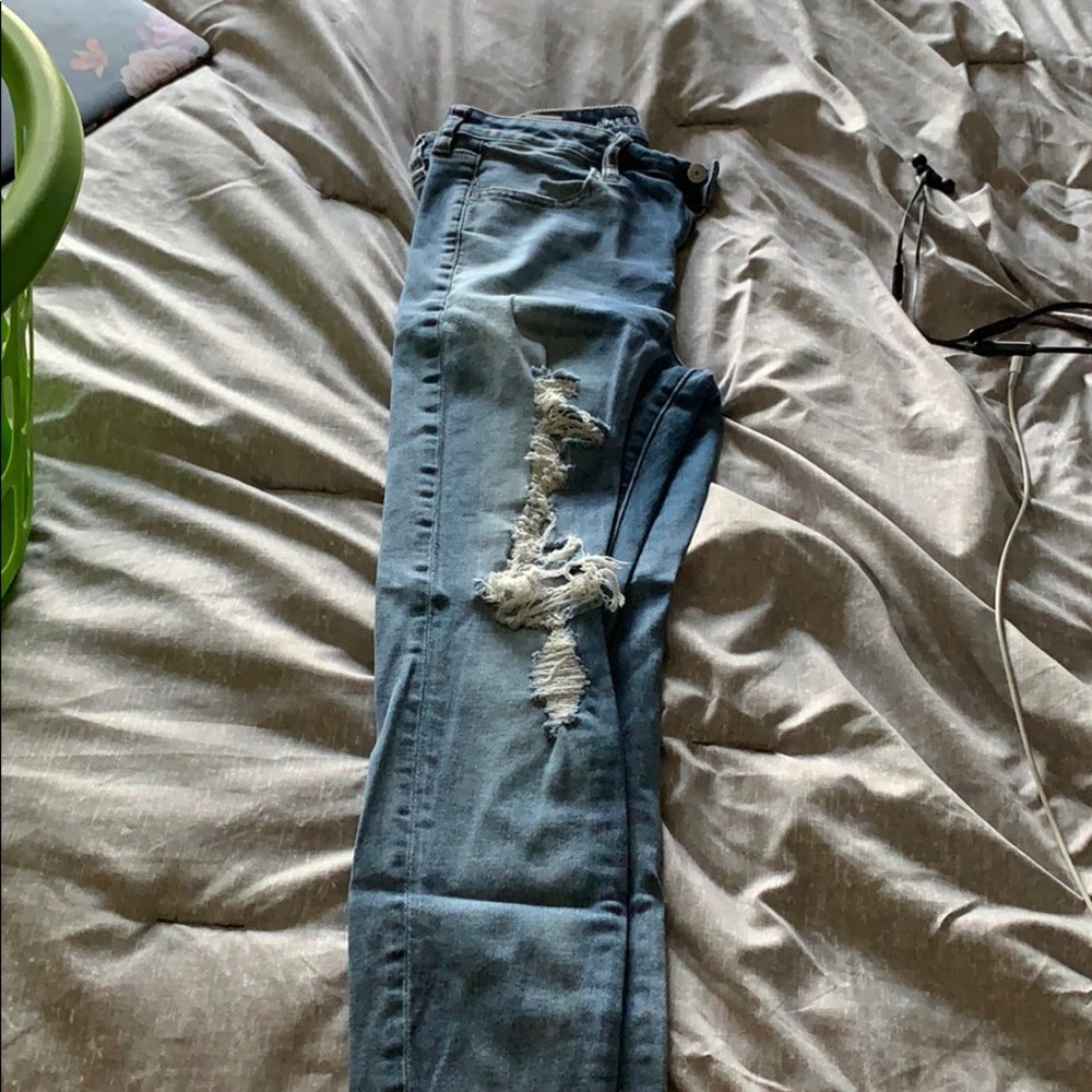 Super hi rise ripped jegging